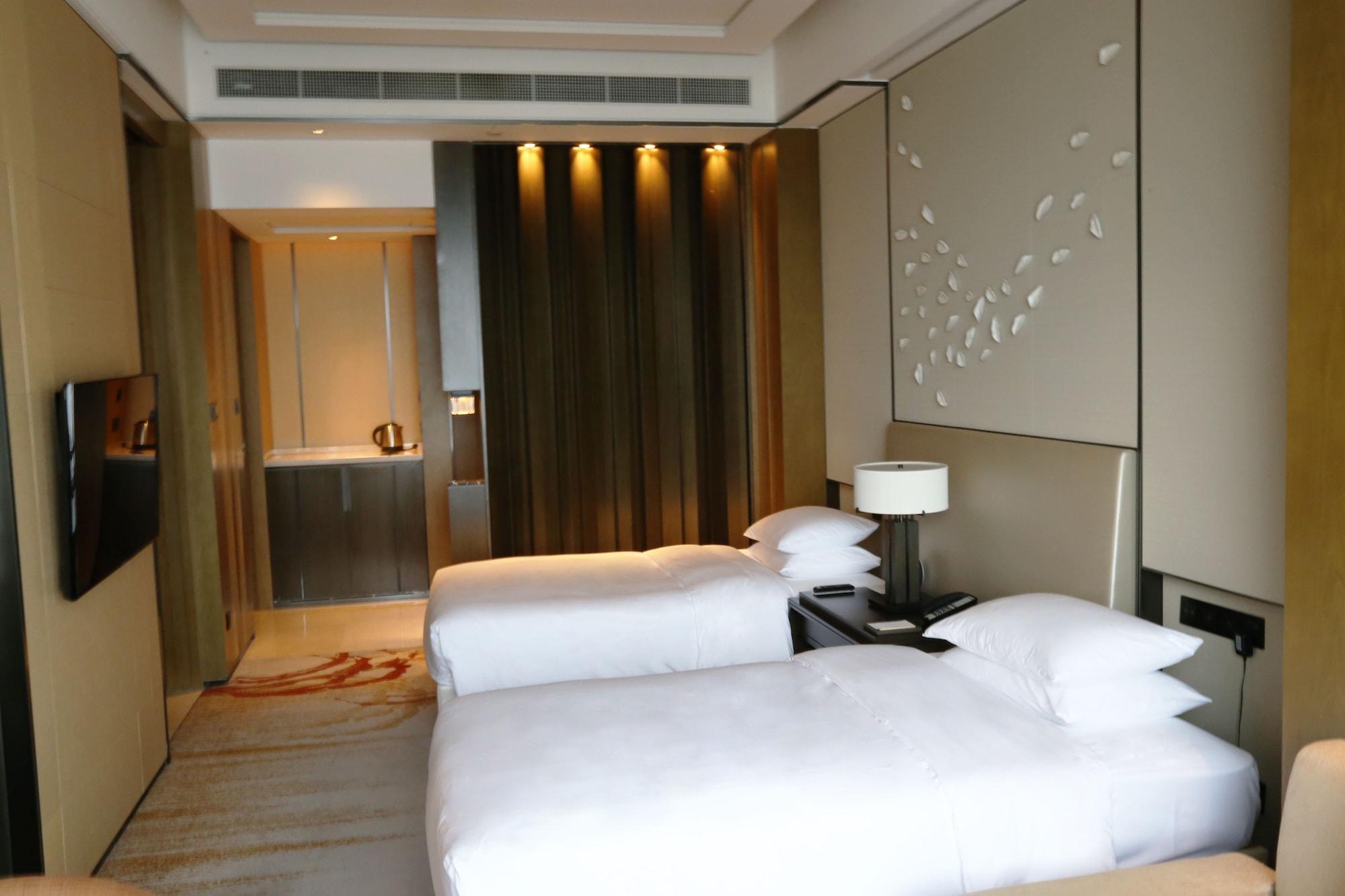 Hyatt Regency Fuzhou Cangshan Exterior photo