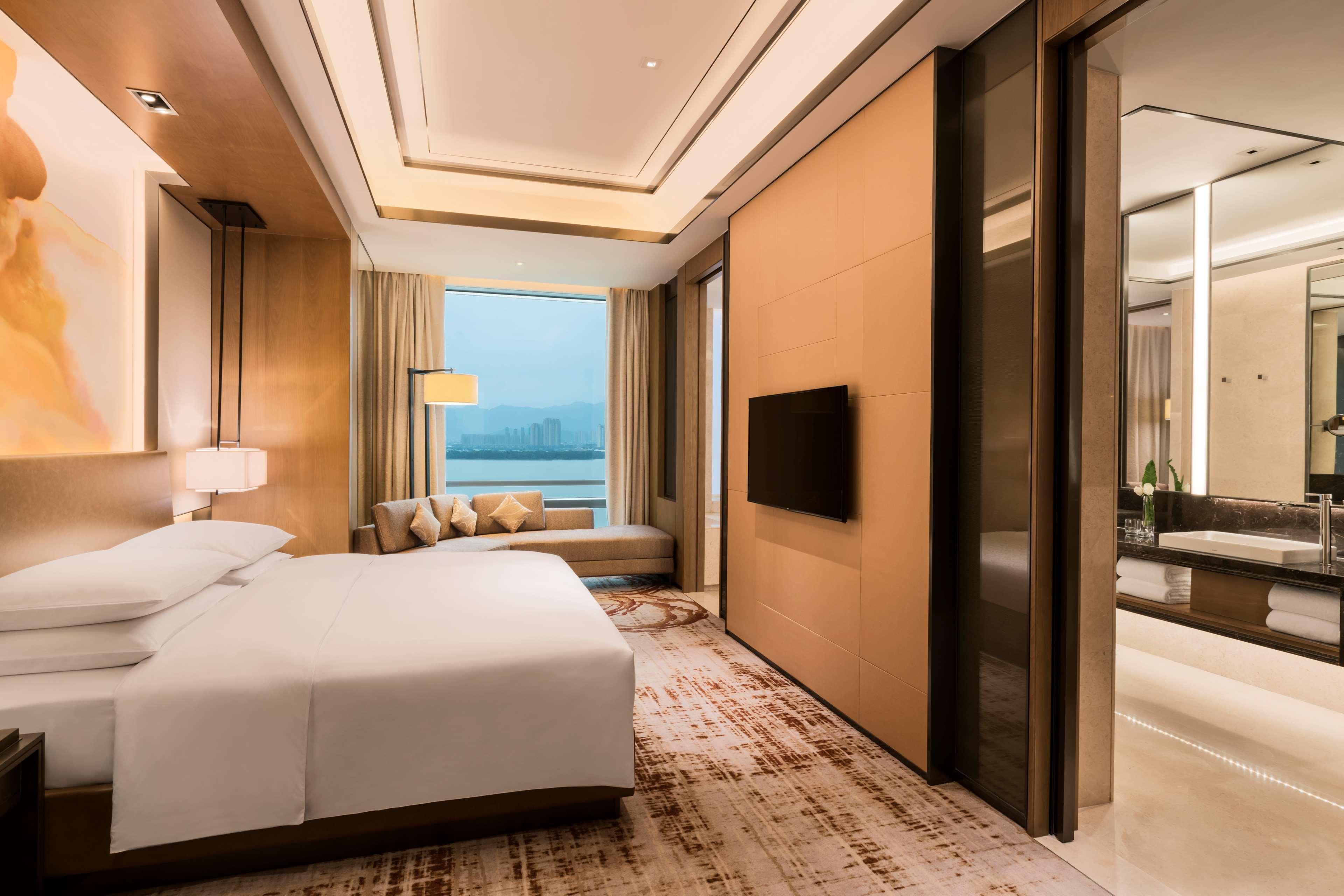 Hyatt Regency Fuzhou Cangshan Exterior photo