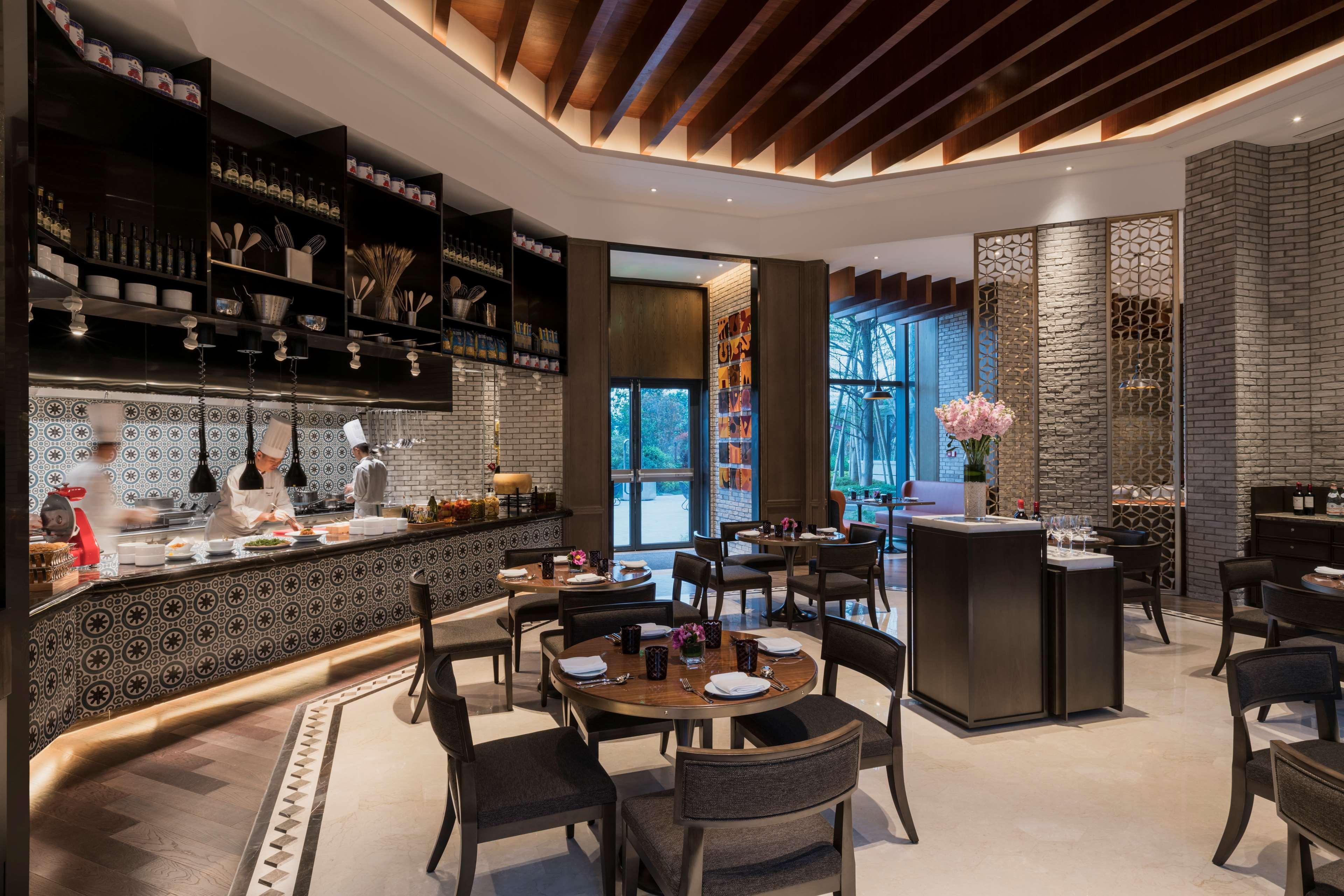 Hyatt Regency Fuzhou Cangshan Exterior photo